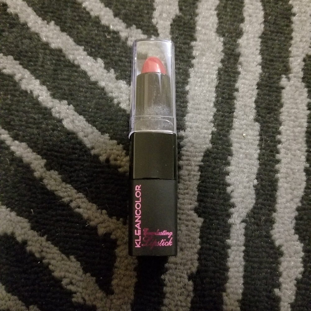 Holiday Red Lipstick